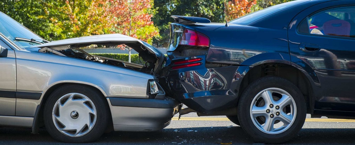 Rear-end-collision-involving-two-cars